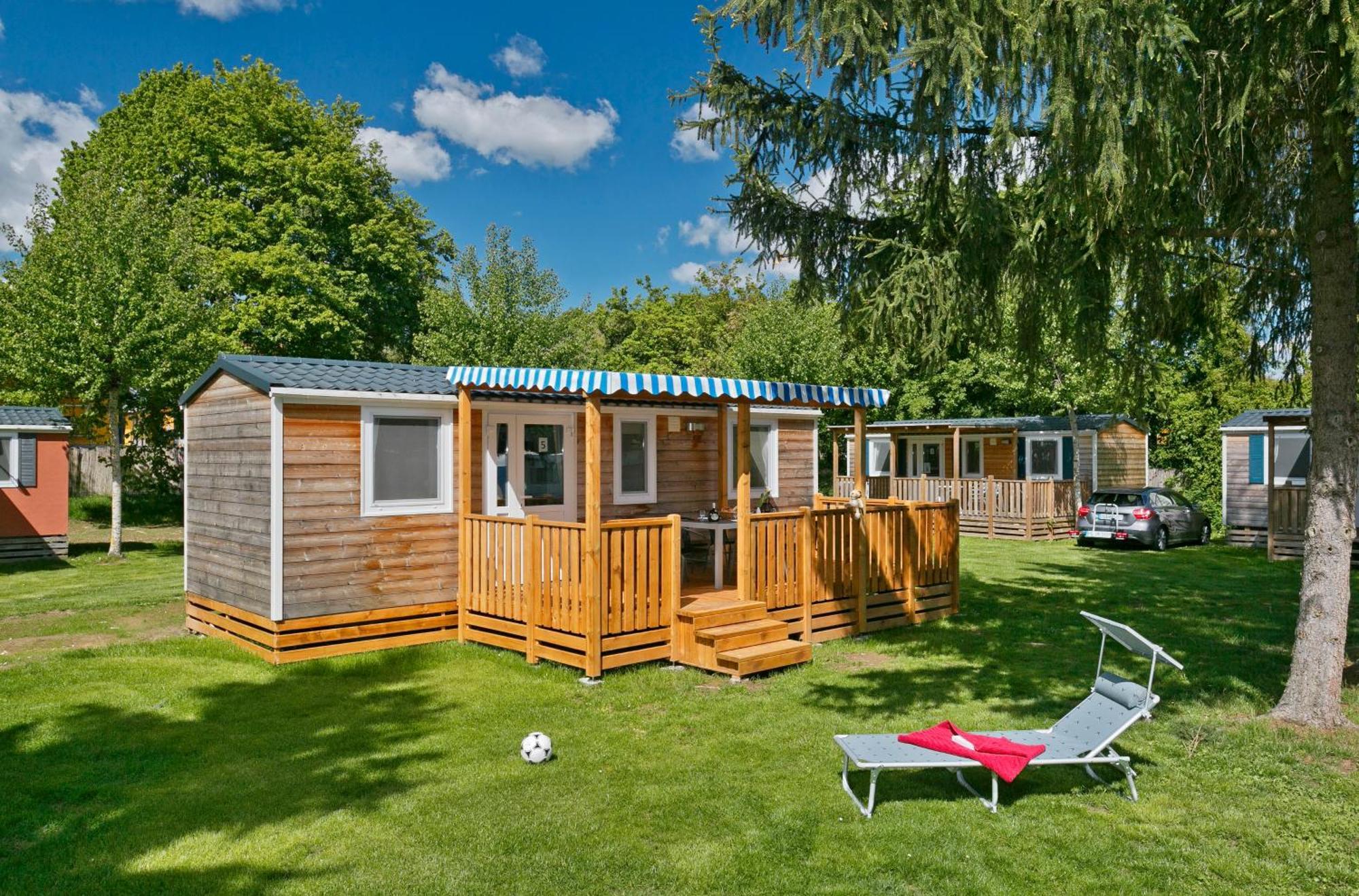 פריקנהאוזן אם מיין Knaus Campingpark Frickenhausen מראה חיצוני תמונה